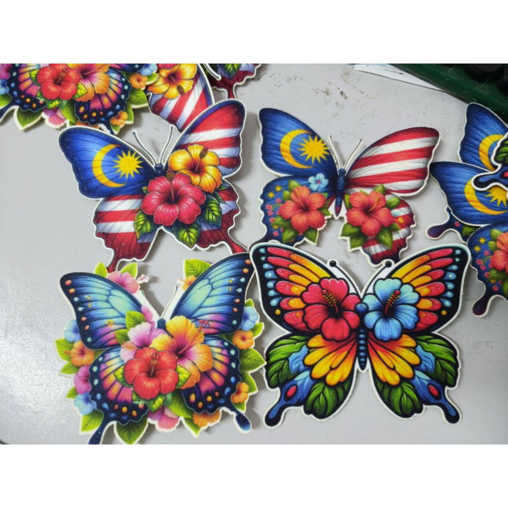 Rama-Rama Hiasan Merdeka Brooch Pin 11cm | Shopee Malaysia