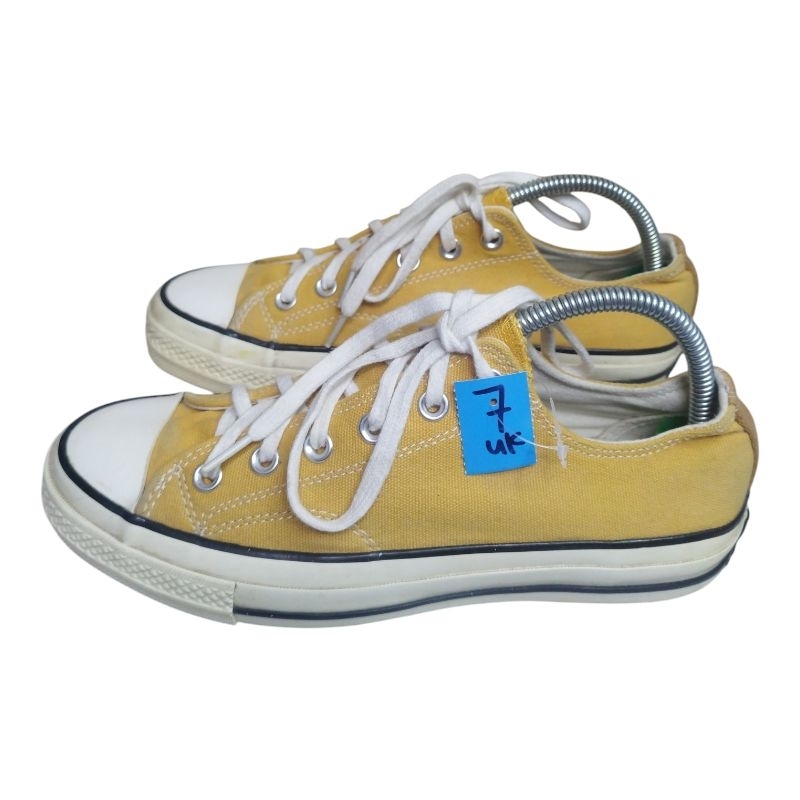 Kasut Converse Kuning All Star Classic Trainer Suede