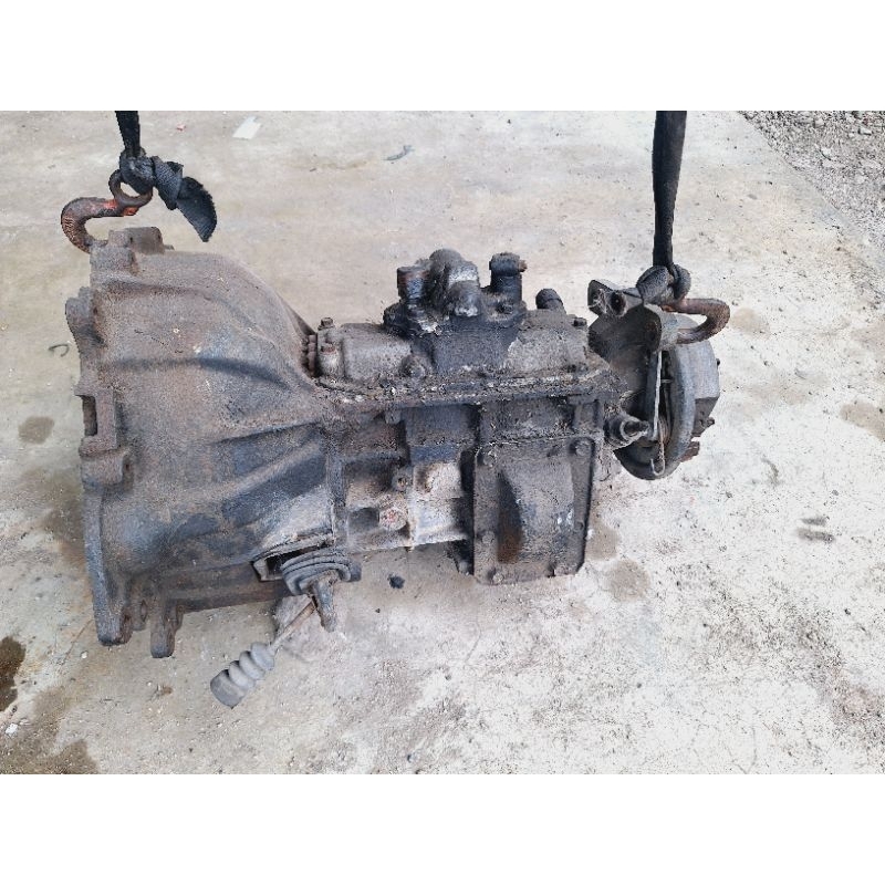 Mitsubishi Canter 4D33 Gear Box | Shopee Malaysia