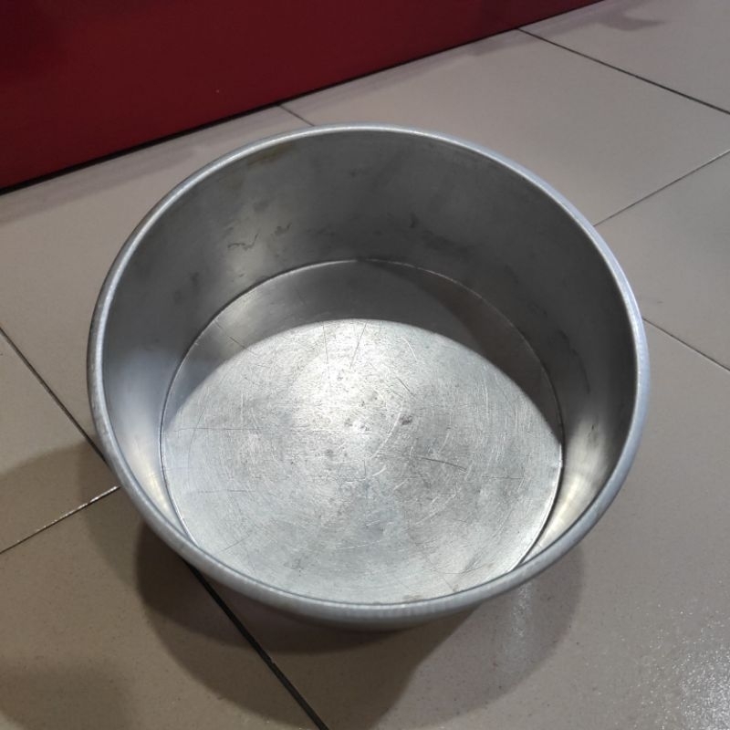 used 7 inch deep tin round 7x3 | Shopee Malaysia