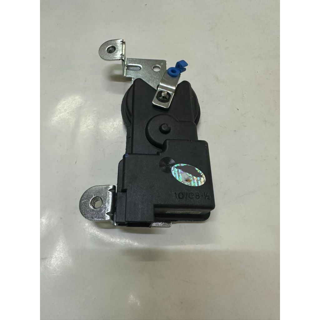 BONNET BOOT ACTUATOR CENTER LOCKING REAR PROTON GEN2 (2 PIN) | Shopee ...