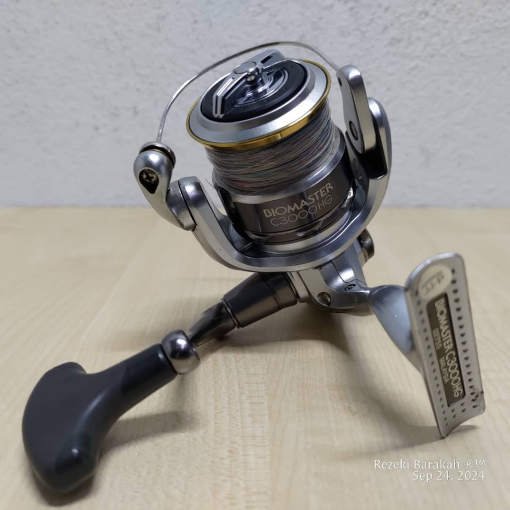 SHIMANO BIOMASTER C3000HG Fishing Reel Spinning Mesin Pancing