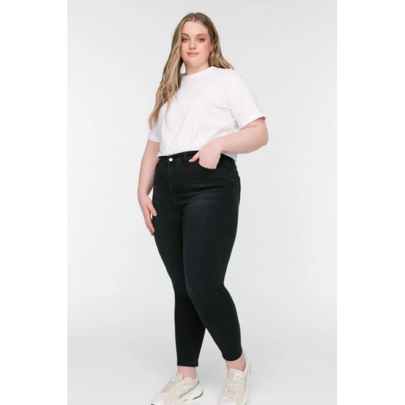 seluar perempuan getah PLUS SIZE skinny jeans women s plus size skinny jeans new arrival. Shopee Malaysia