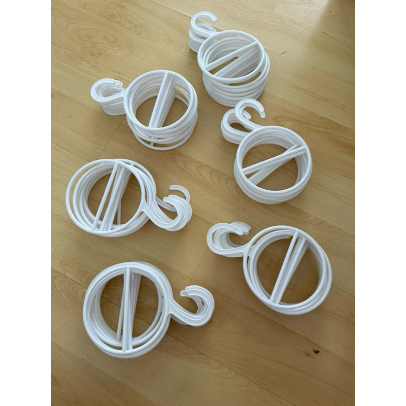 Hanger Shawl Tudung Hijab Scarf Tie Bulat Round White Black READY STOCK ...