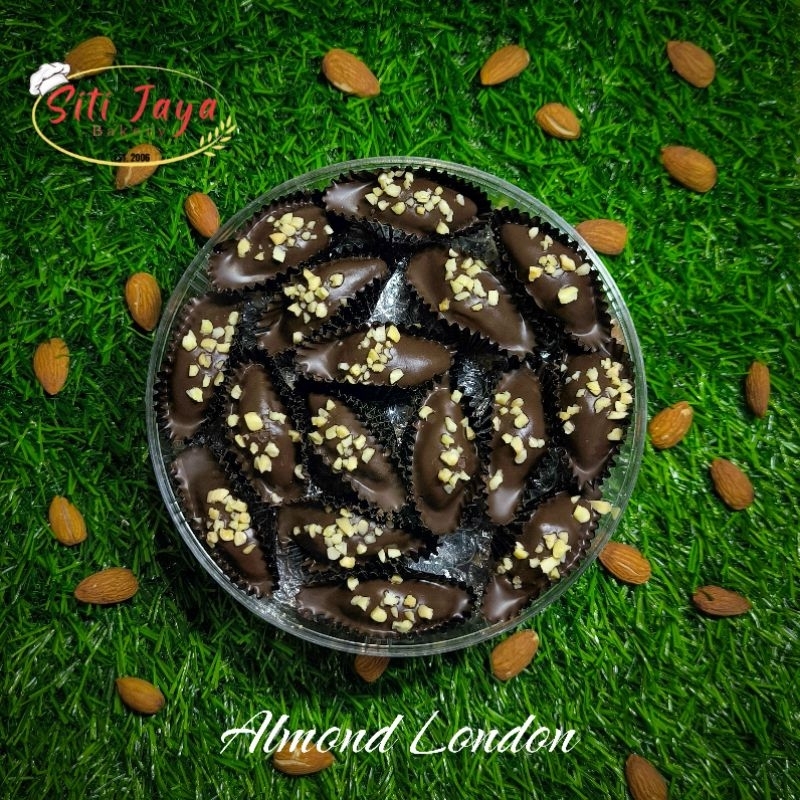 Cookies Raya Almond London Premium (Badam Sebiji, Coklat Premium ...