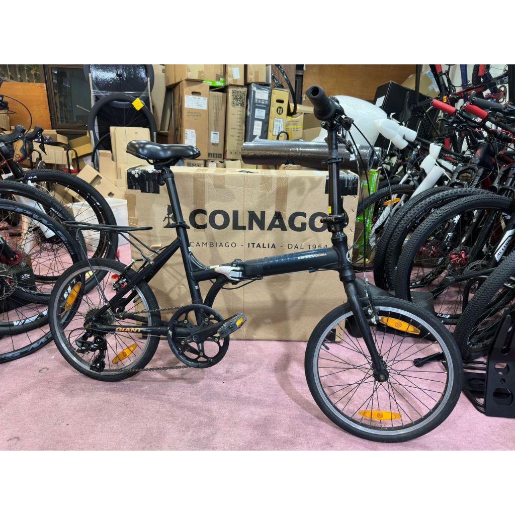 SECOND HAND GIANT EXPRESSWAY FOLDING BIKE 20 7 SPEED Shopee Malaysia
