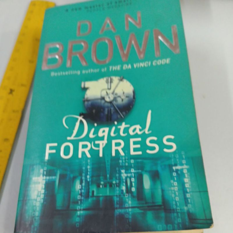 digital fortress dan brown (buku terpakai) Shopee Malaysia