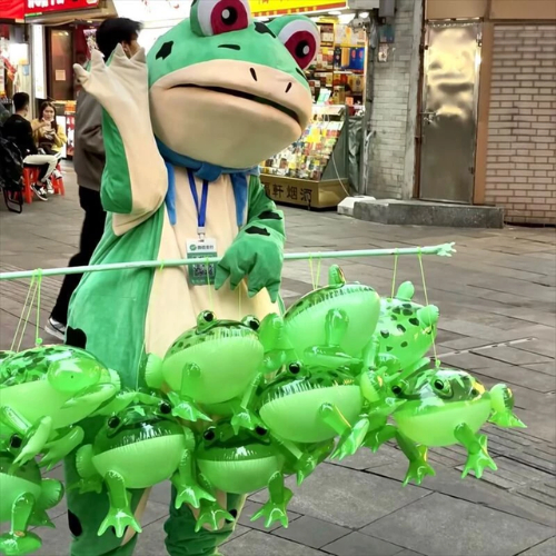 MAINAN Inflatable Green Bouncing Frog Toad Ballon Jungle Animal Toy ...