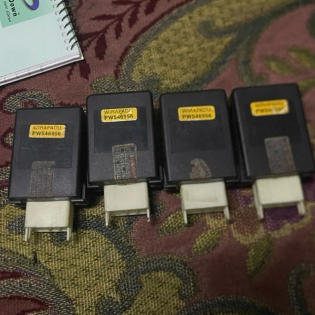 CENTER LOCK RELAY (USED) | Shopee Malaysia