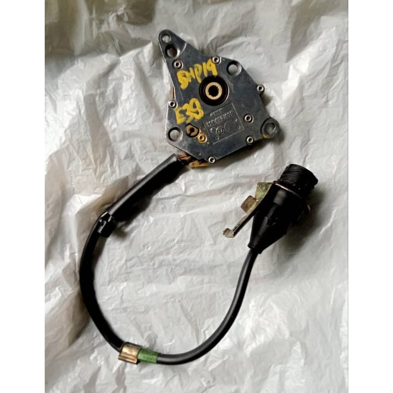 NOVAPARTS HVAC Heater Control Valve For 1999-2010 BMW E39 E46 3 5