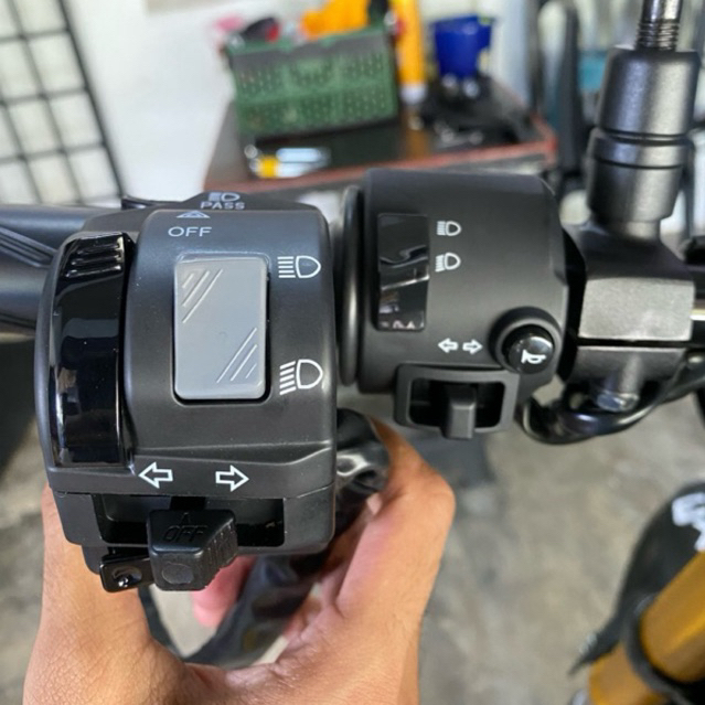 Double Signal Hazard Light + Pass Light Yamaha MT15 | Shopee Malaysia