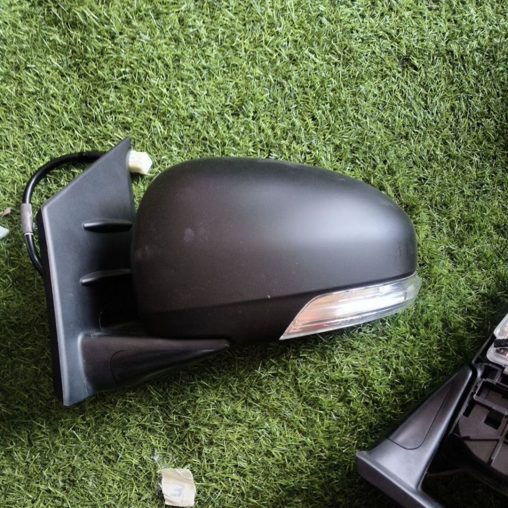 Perodua Bezza 2016-2024 side mirror 7 & 9 wire, sila tanya sebelum beli ...