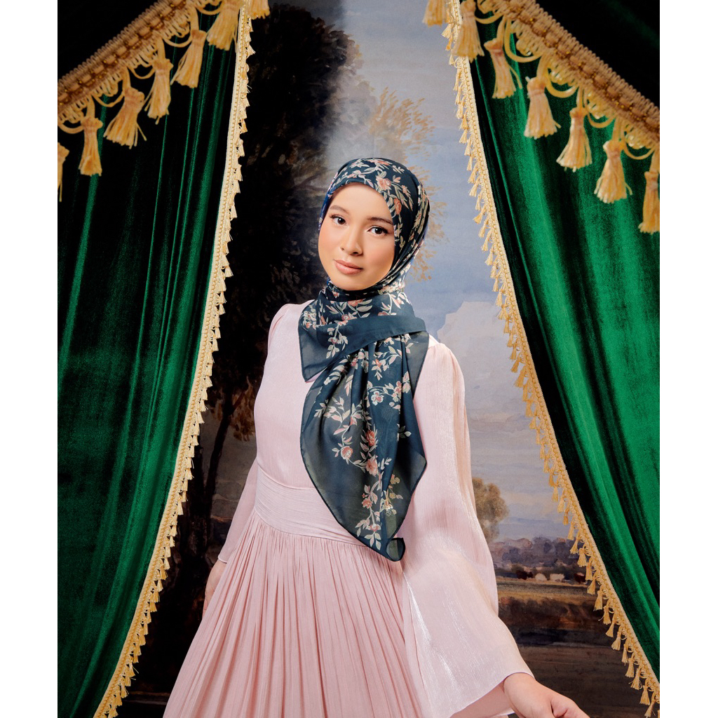 AMEERAZAINI TUDUNG BAWAL PRINTED BIDANG 47