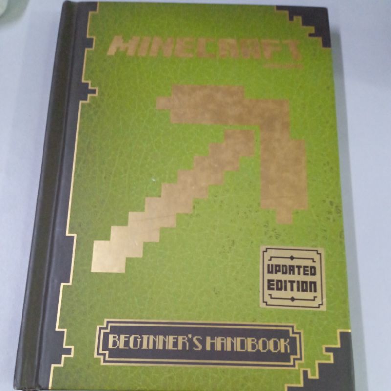MINECRAFT BEGINNER'S HANDBOOK ( used) | Shopee Malaysia