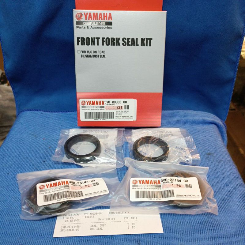 Yamaha XJ6 N / NA / Diversion 2009-14 Fork Oil Seal & Dust Seal Kit With Motul Expert Oil