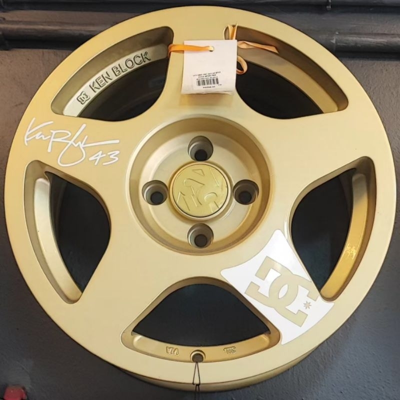 KEN BLOCK SPORT RIM DC FIFTEEN 52 FLOW FORMING 15INCH×7J PCD 4×100 ET32 (1  SET)