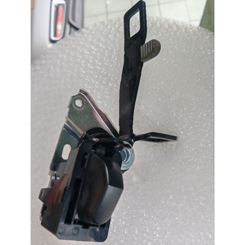 MINI COOPER F56 f55 Rear Seat Right Cargo Adjuster seat Lock | Shopee ...