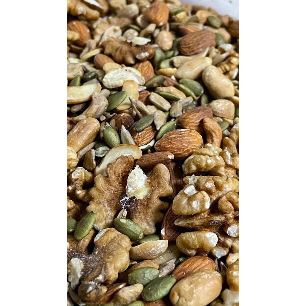 Premium Mixed Nuts No Raisins – Crunchy Blend of Almonds, Cashews ...