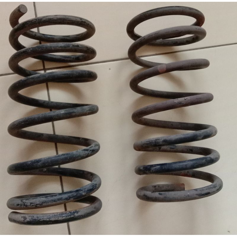 Spring Belakang Absorber Perodua Kancil 660/850 | Shopee Malaysia