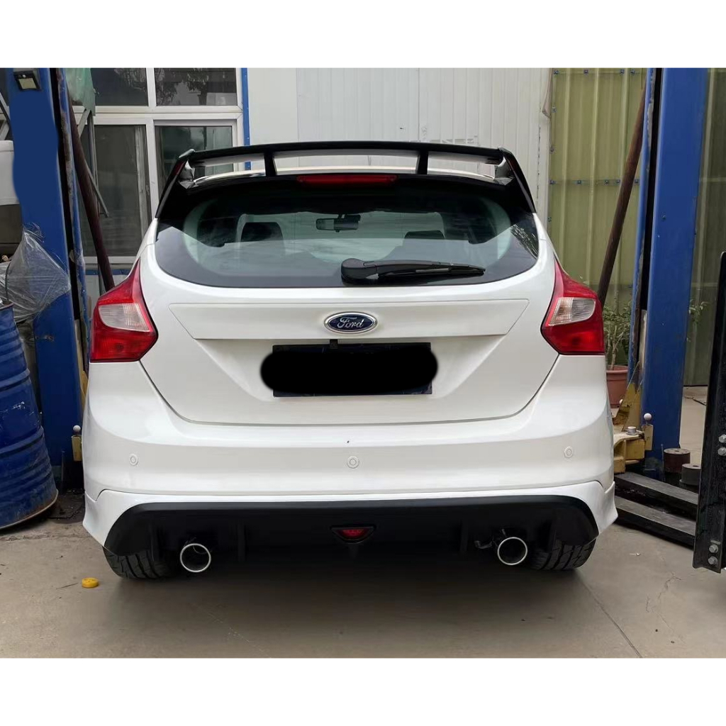 FORD FOCUS MK3 HATCH BACK REAR SPORT DIFFUSER SPORTY LOOK REAR SKIRTING ...