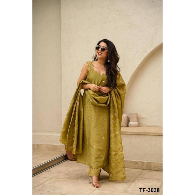 Chinnon Silk Kurti Set