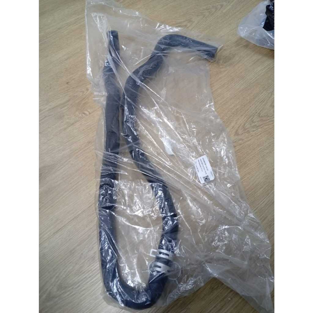 BYPASS HOSE SPARE TANK TO RADIATOR > FORD RANGER T6 , RANGER T7 , MAZDA ...