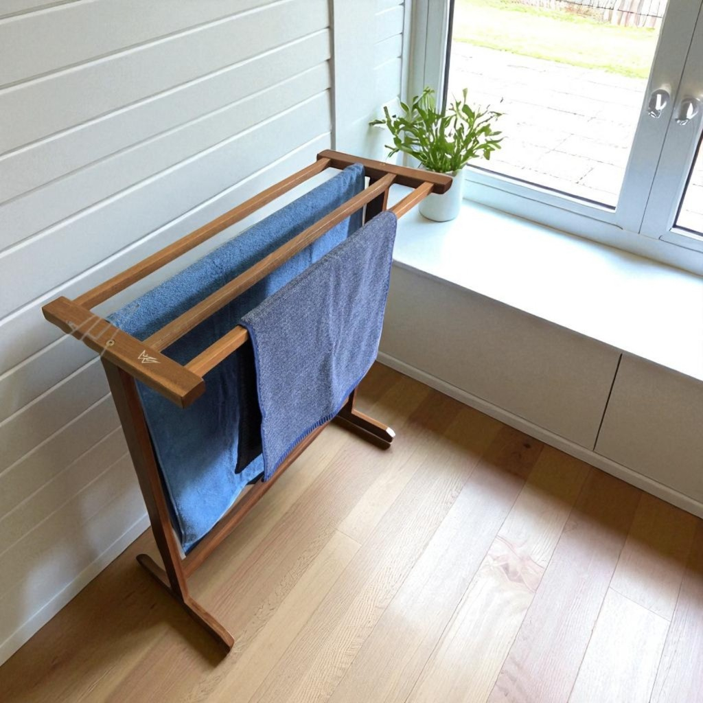 Towel Rack - VV 4 Seasons / Rak Tuala Baju Sejadah / Penyangkut Baju ...