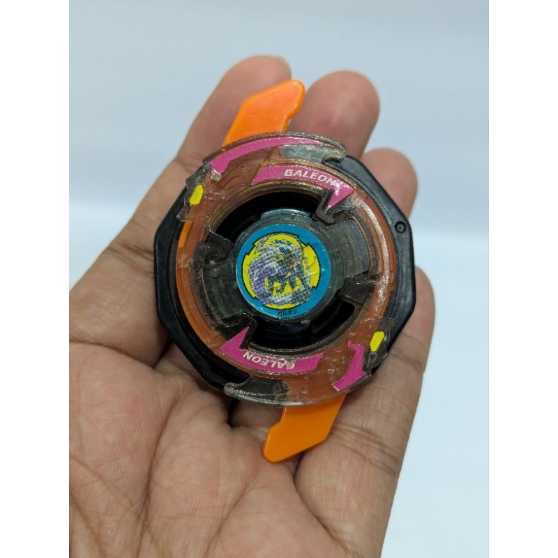 TAKARA TOMY BEYBLADE FIRST GENERATION | Shopee Malaysia