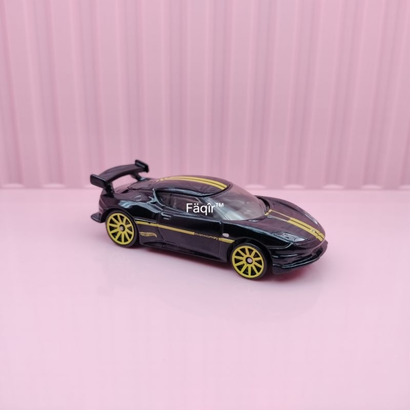 Hot Wheels 2013 HW Workshop Lotus Evora GT4 Bianca (193/250) - Nuova