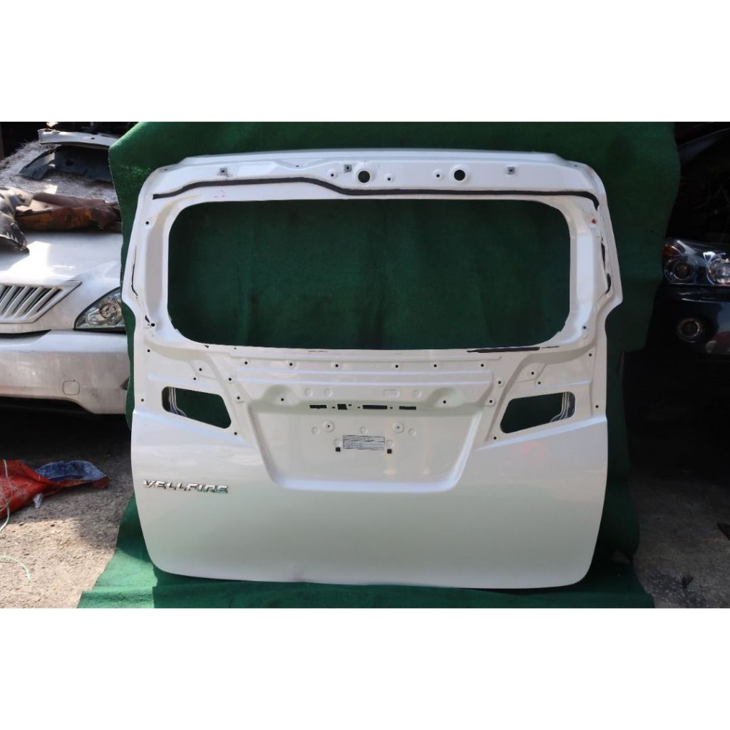 TOYOTA VELLFIRE AGH30 REAR BONNET(22720) | Shopee Malaysia