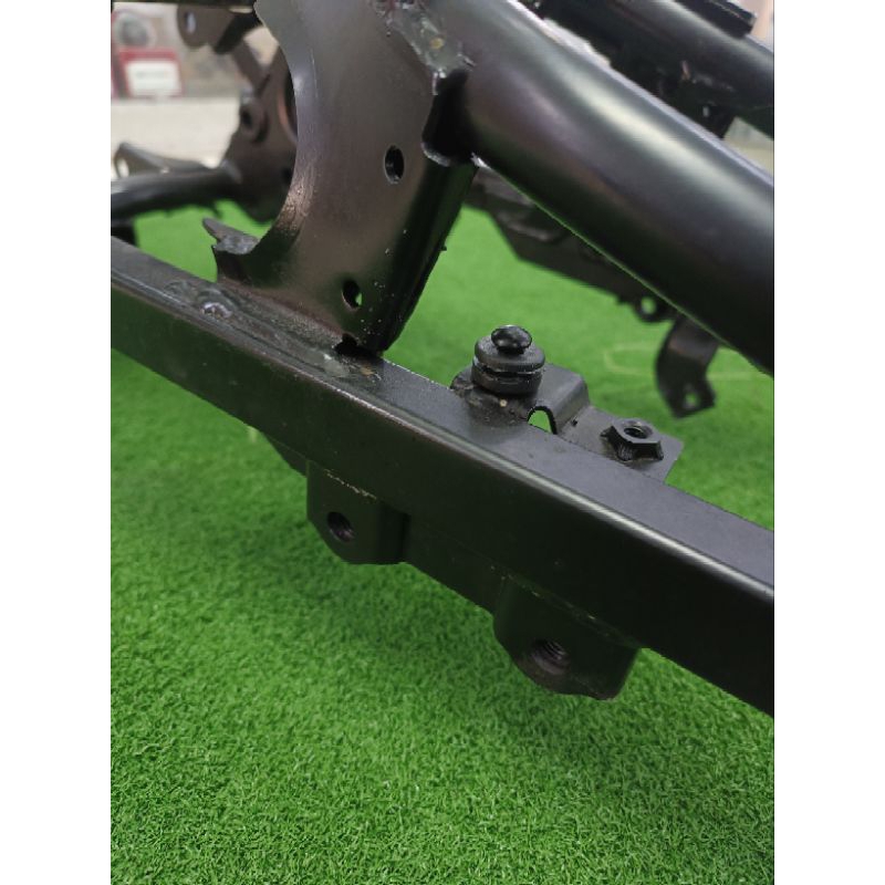 GETAH BODY SIDE COVER TEPI 125Z/ZR (1PC) | Shopee Malaysia