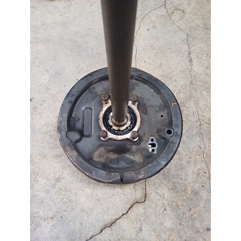 NISSAN URVAN E25 REAR AXLE SHAFT RIGHT HAND ( DRIVER ) | Shopee Malaysia