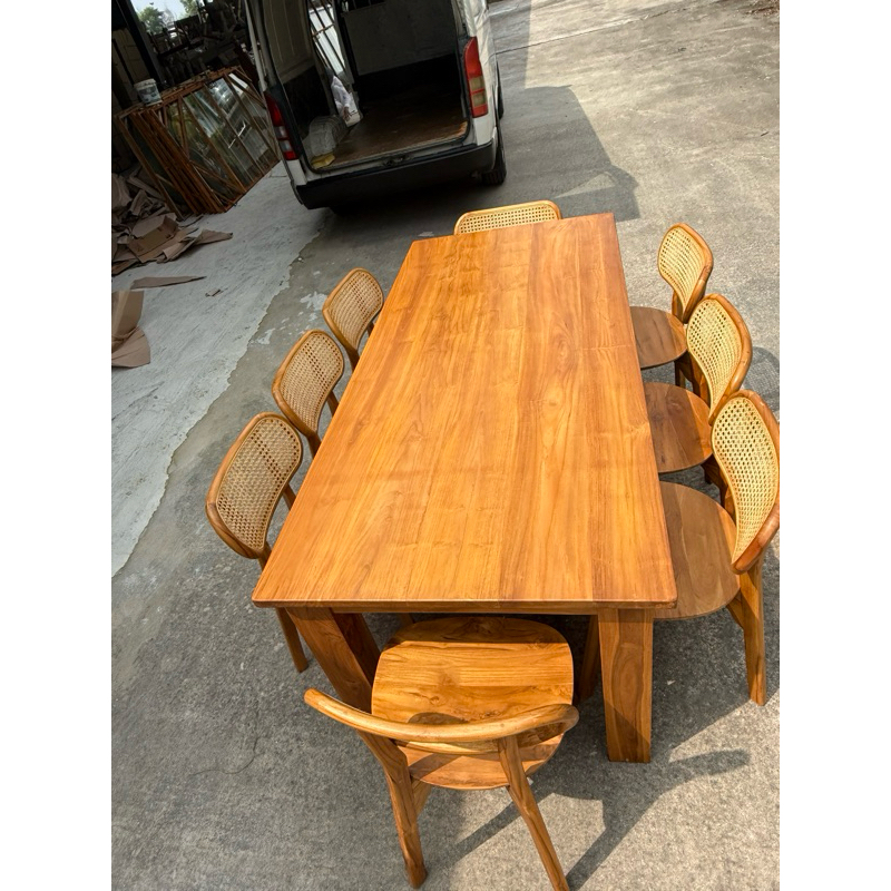 Meja makan Rotan 8 kerusi | Shopee Malaysia
