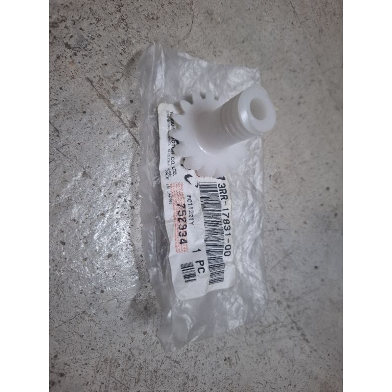Yamaha Tzm150 Rpm gear plastic 3RR-17831-00 original Japan | Shopee ...