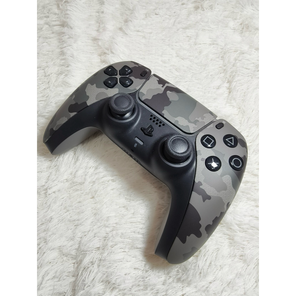 DS5 / PS5 Controller Grey Camouflage Edition（USED & NO BOX） | Shopee ...