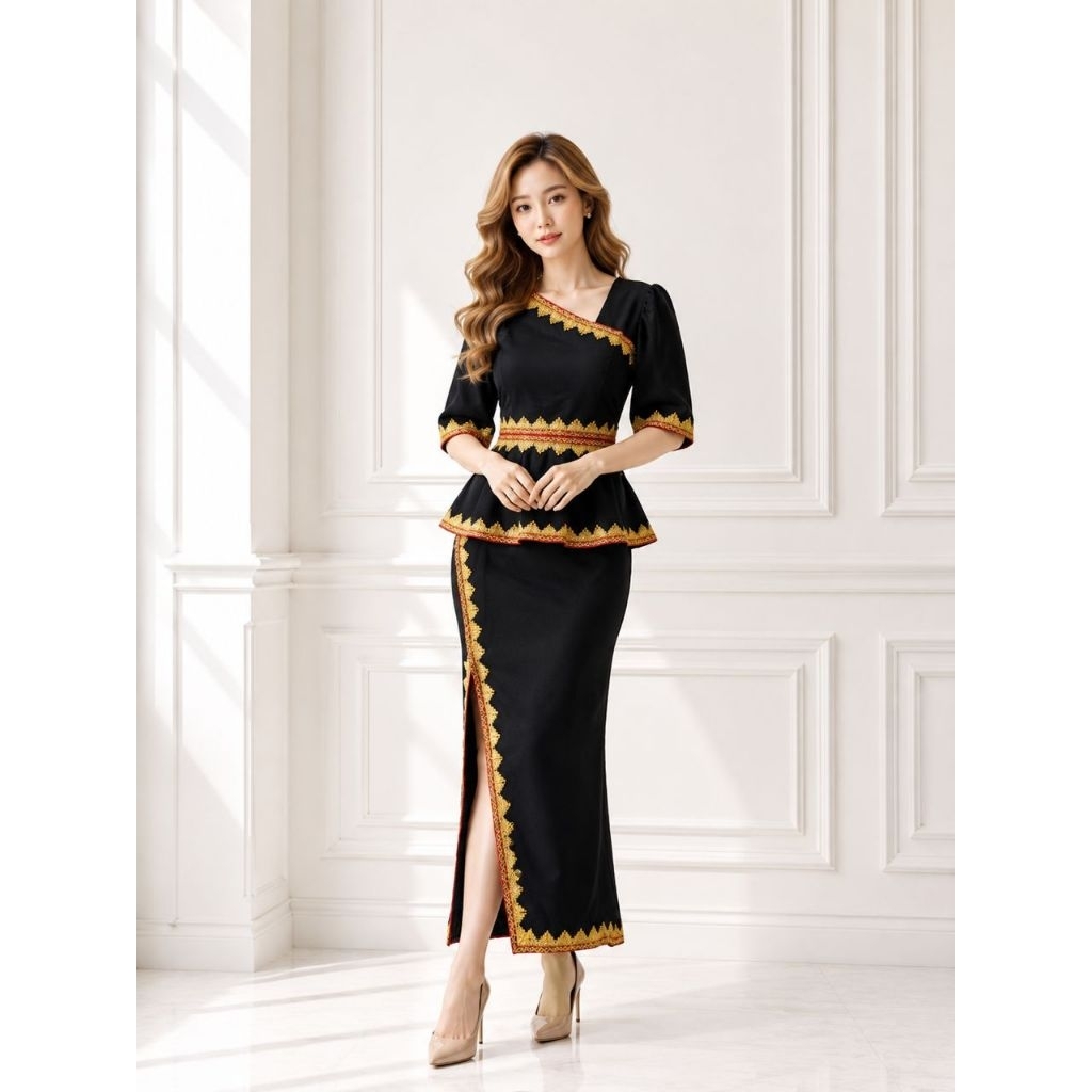 bidayuh dress modern    (Bidayuh Dress Contemporary)  round neck  with pencil cutting adding front slit & sleeves. Thankyou for choosing us!  We accepting order for July & upwards only   ?