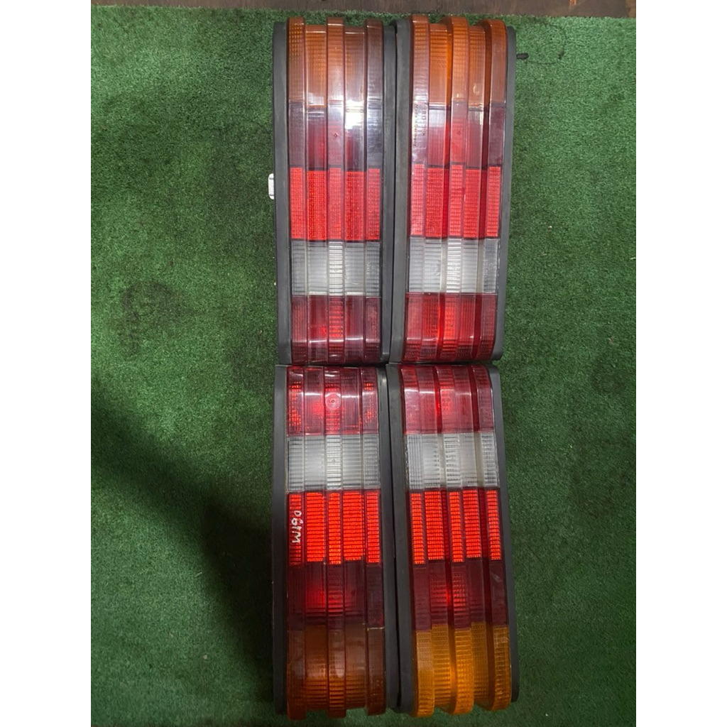 Mercedes Benz 190E rear lamp )1pcs ( conditon 7/8 ) | Shopee Malaysia