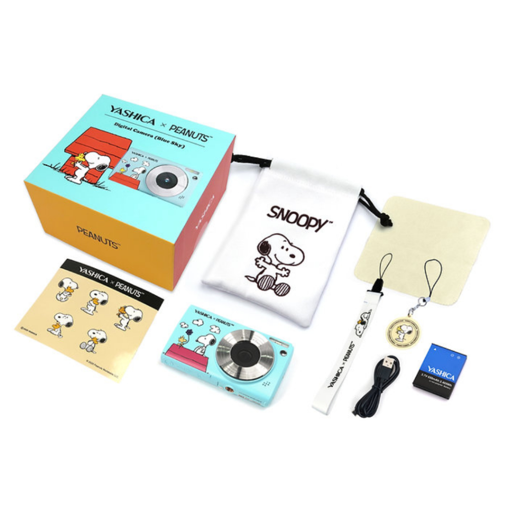 YASHICA x Peanuts Snoopy DP-100 Digital Camera | Shopee Malaysia