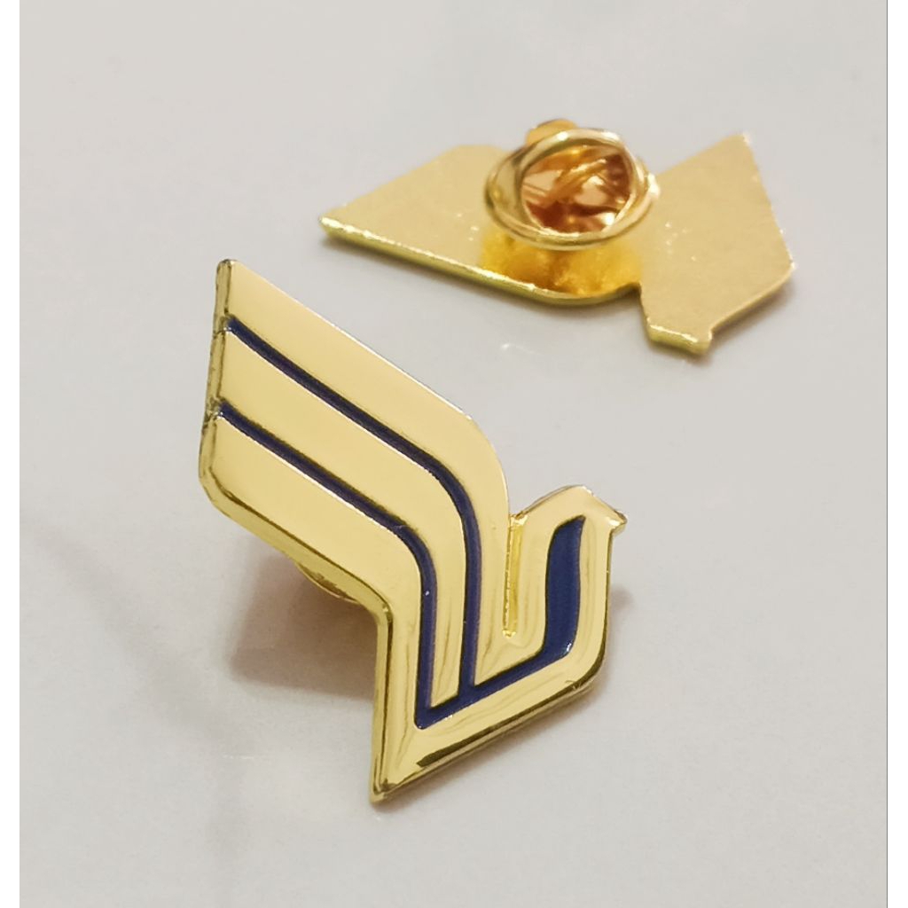 Lapel Pin Singapore Airlines Metal Pin 3cm | Shopee Malaysia
