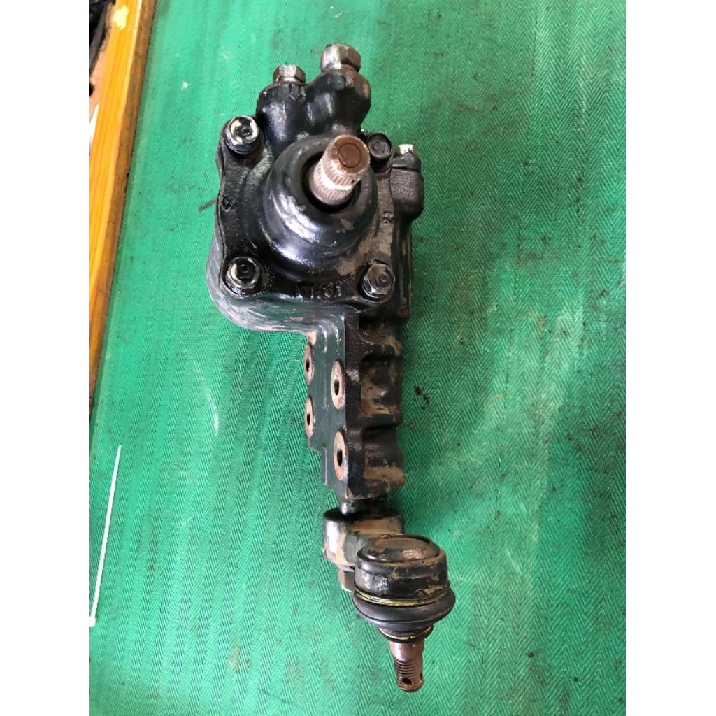 Ford ranger 2.2 steering box 2wd/4wd for T5 WL engine | Shopee Malaysia