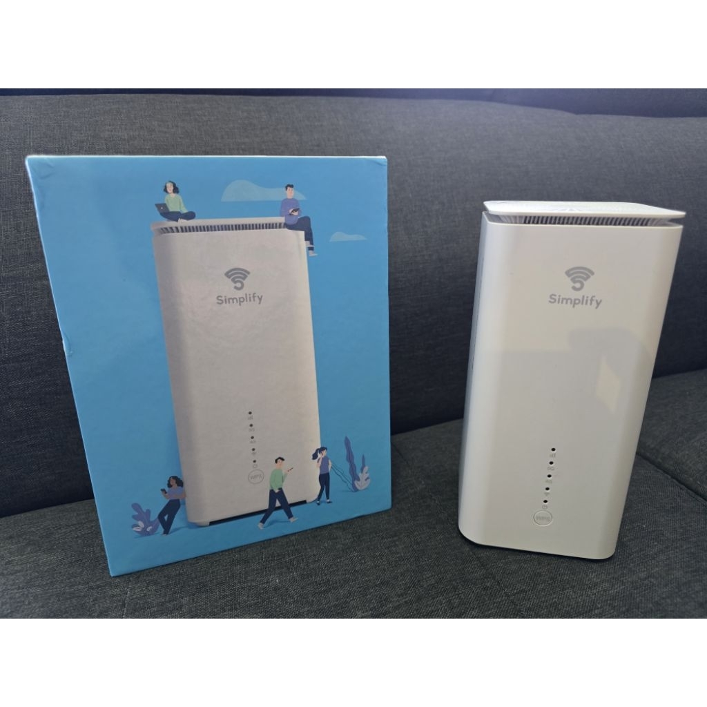 Simplify Thunderbird 5G | Wi-Fi 6 AX3000 | 4.7Gbps over 5G | Quad-core ...