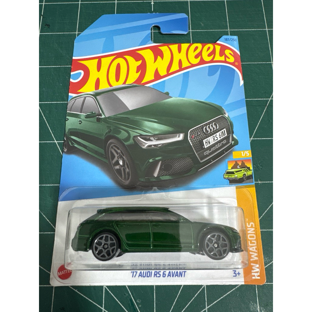 Hot Wheels 1/64 '17 Audi RS 6 Avant – Serie Factory Fresh 2/10 – Blu – Nuovo In Confezione