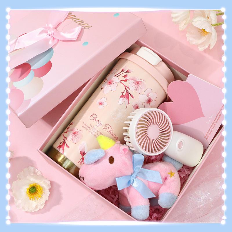 Gift Set Hadiah Hari Guru: Kotak Hadiah Piala Terteribat Praktikal ...