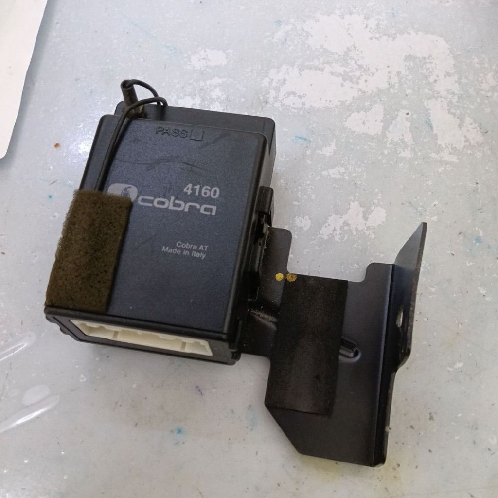 4160 Hilux Innova alarm box with pen and remote (good condition 3pen ...
