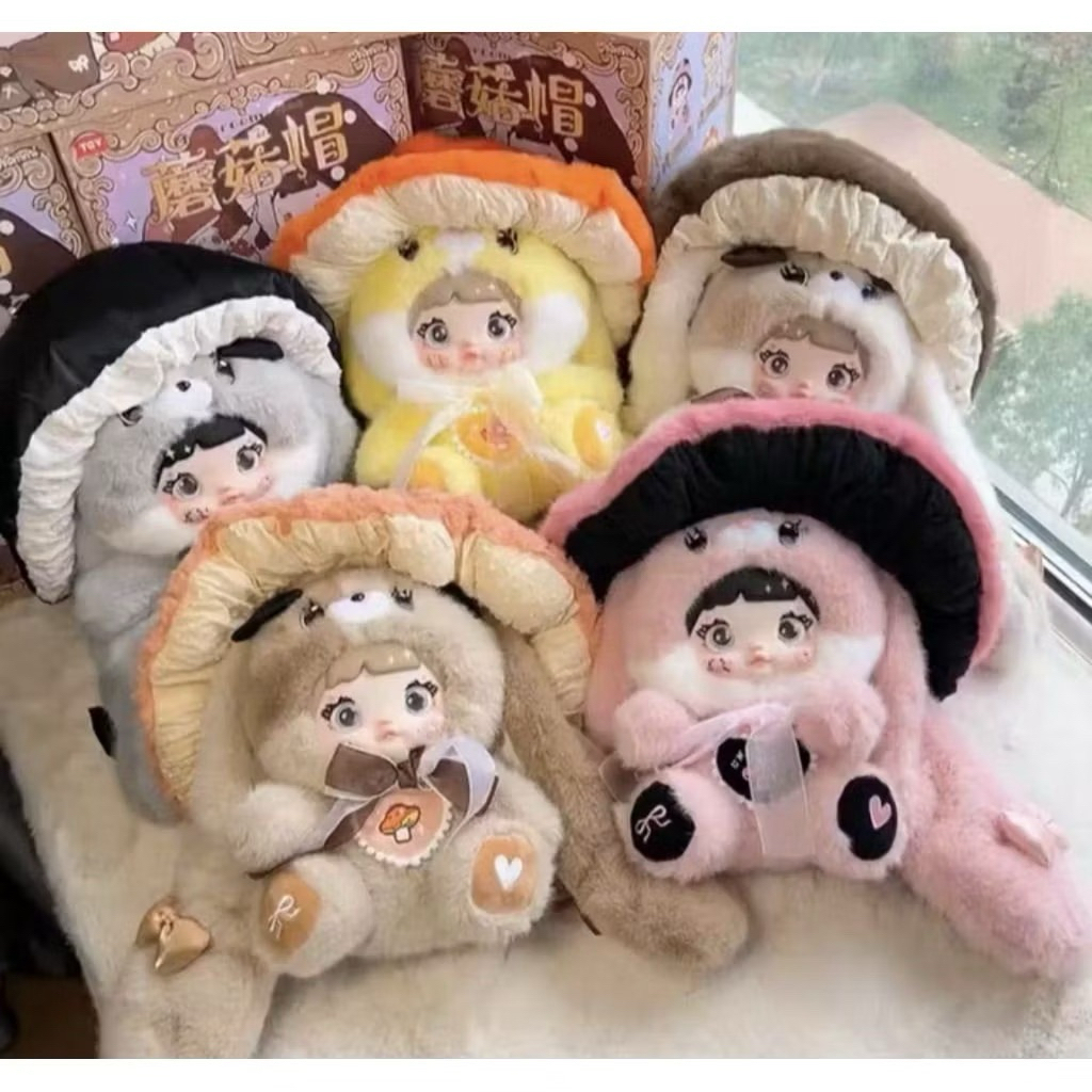 Nommi 400% Mushroom Hat Blind Box