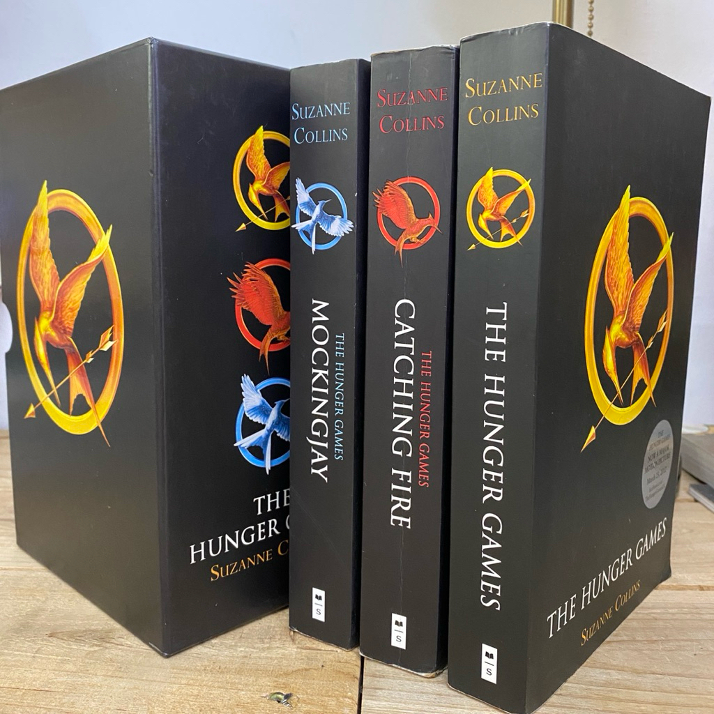 The Hunger Games Trilogy Boxed Set (3 books) (Preloved) | Shopee Malaysia