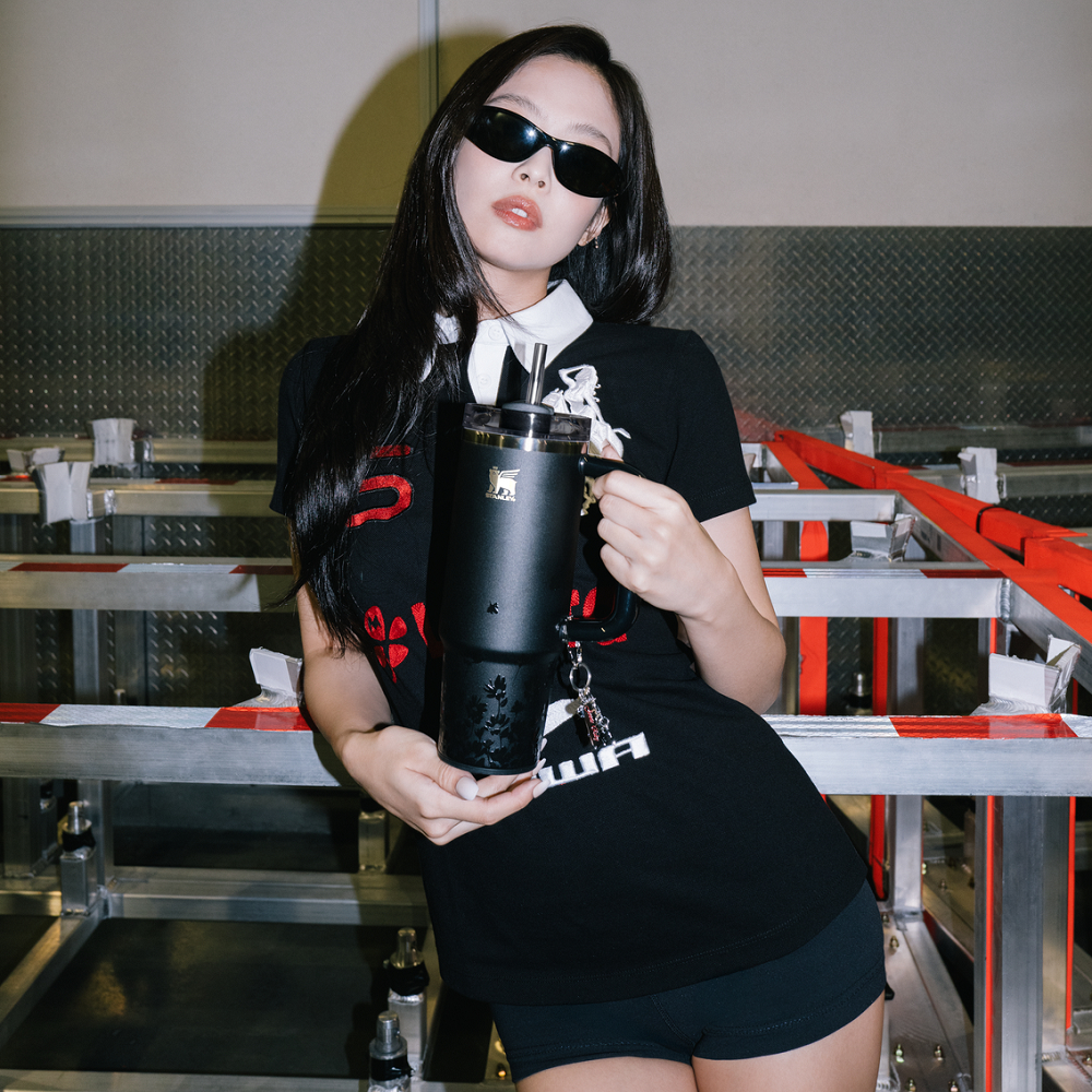Tumbler Stanley The Quencher Luxe X Blackpink Jennie – 30 Oz (887ml), Noir, Collector