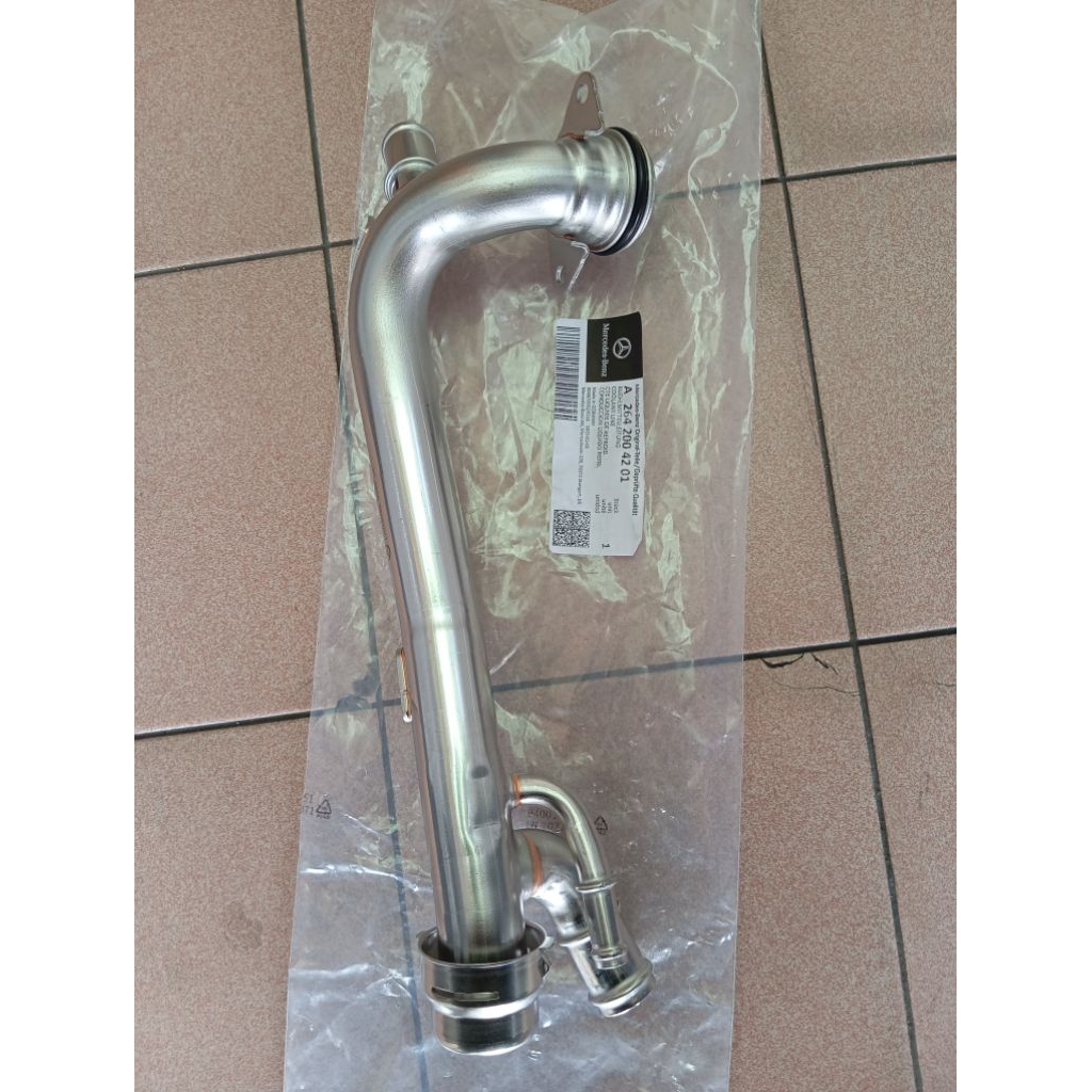 Mercedes Benz W205 W257 W213 GLC W253 Metal Coolant Pipe 2642008600 ...