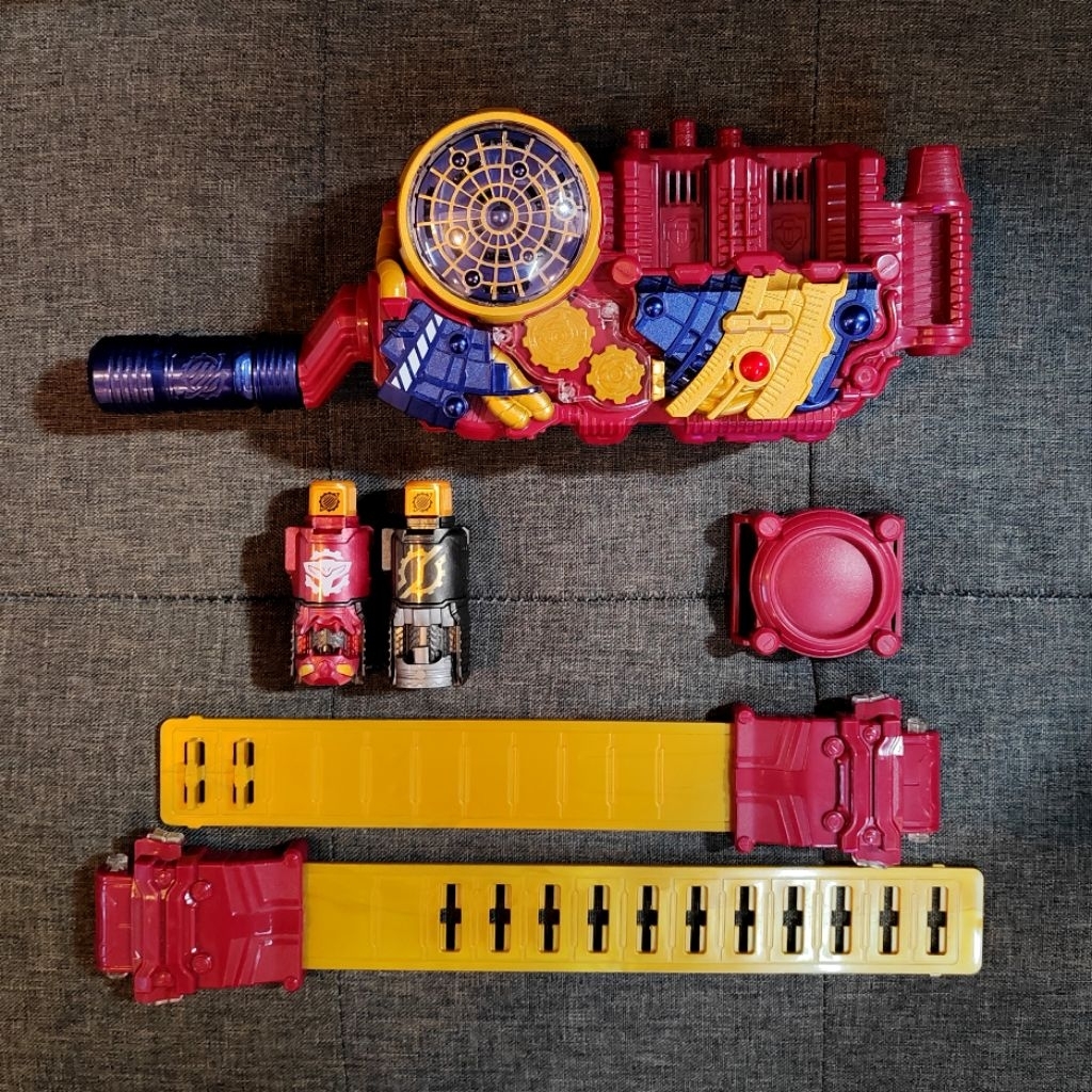 USED BANDAI DX Evol Evolt Driver Belt Kamen Rider Build | Shopee Malaysia