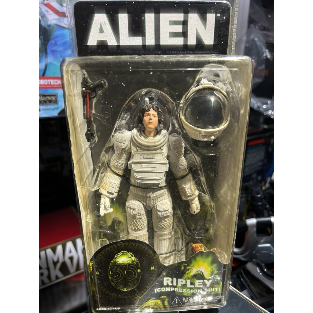 Neca Alien 35th Anniversary Ripley (Compression Suit )Action Figure ...